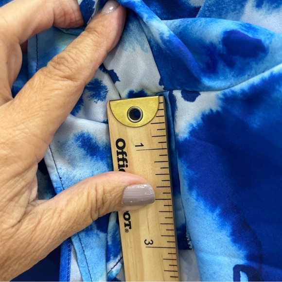 NWT Van Winkle & Co Womens Pajama Bottom Blue  Satin Shorts Size L - Picture 6 of 8